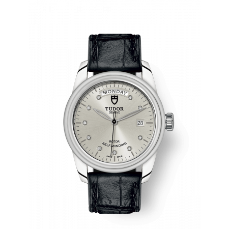 TUDOR GLAMOUR DATE + DAY...